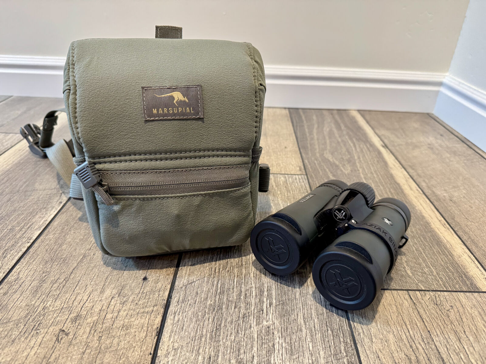 Vortex Diamondback 10x42 HD Binoculars + Case