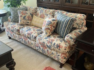 Drexel Heritage Floral Sofa Loveseat