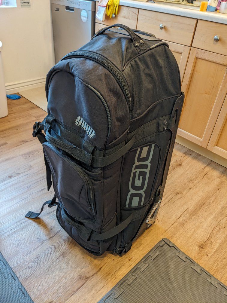 Ogio 9800 Sled Travel Bag