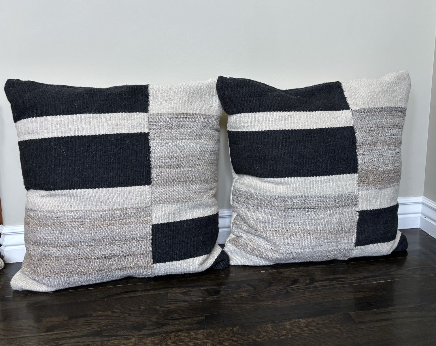Woven Decorate Pillows