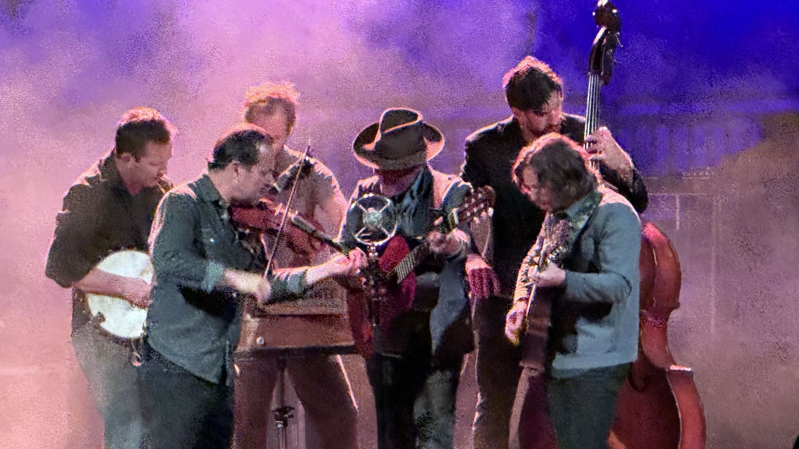 Gregory Alan Isakov / Joshua James