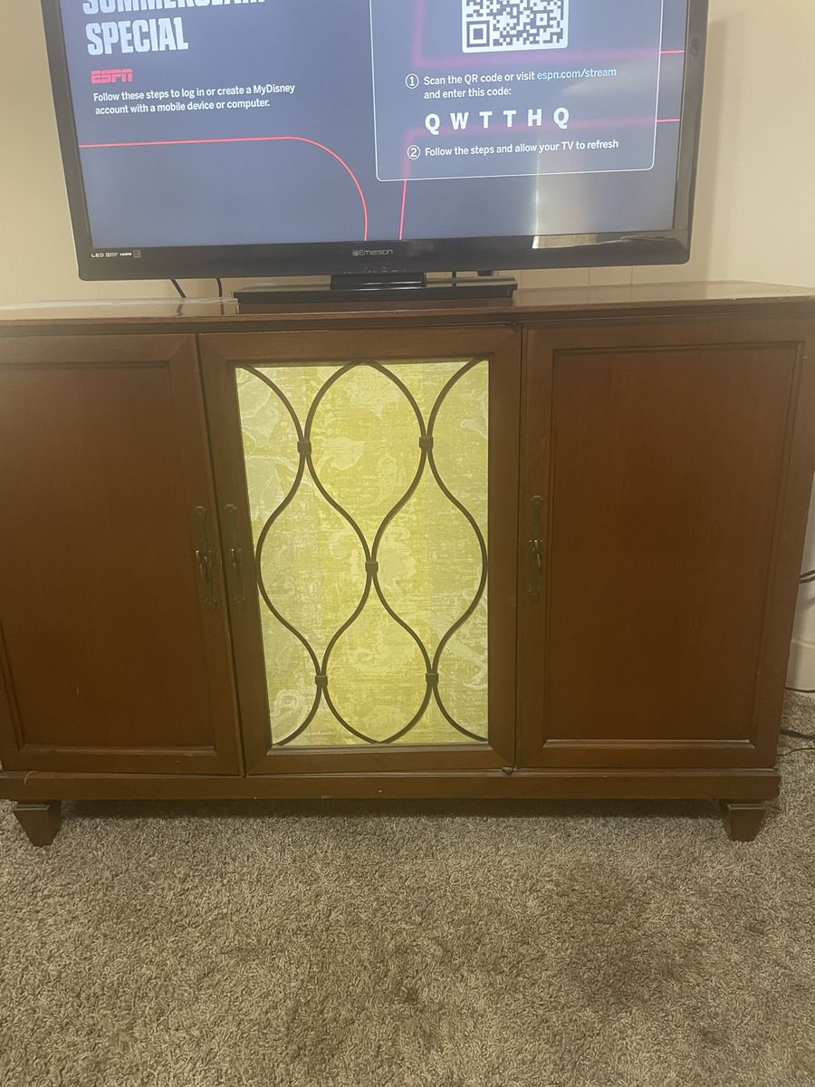 Wooden TV Stand Credenza Entertainment Console with Storage Cabinet Doors