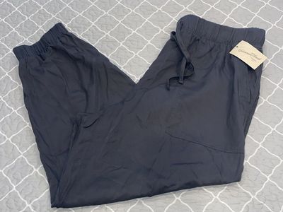 Vintage Thread Goods Co - Women’s jogger comfy pants XXL