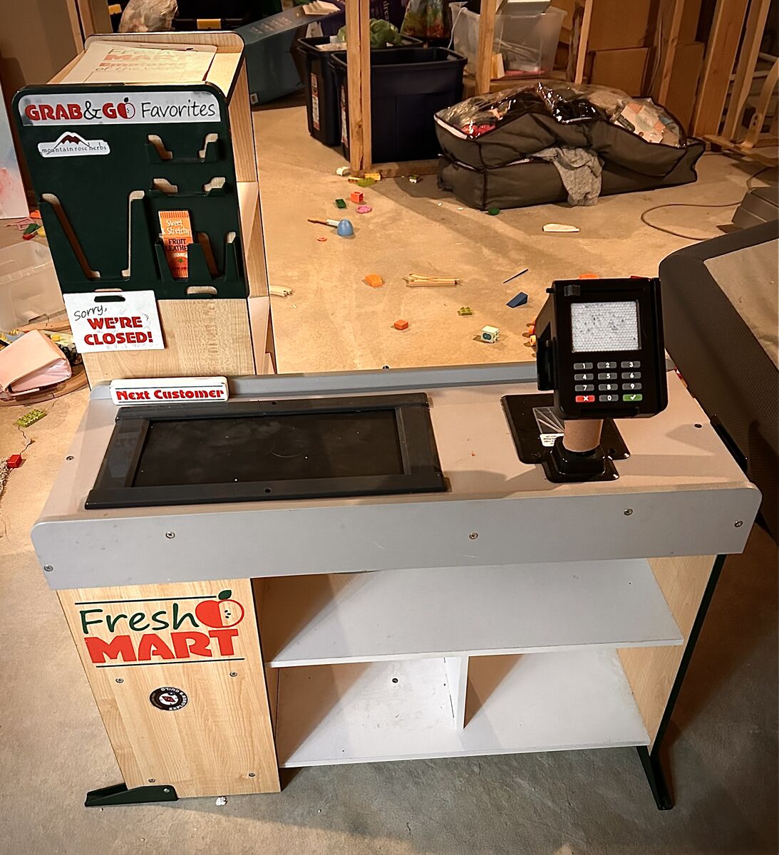 Grocery Store with Register