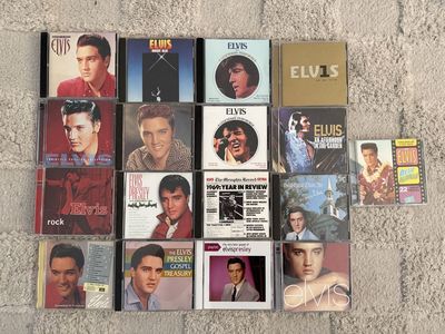 Elvis Presley Lot of 17 Cds