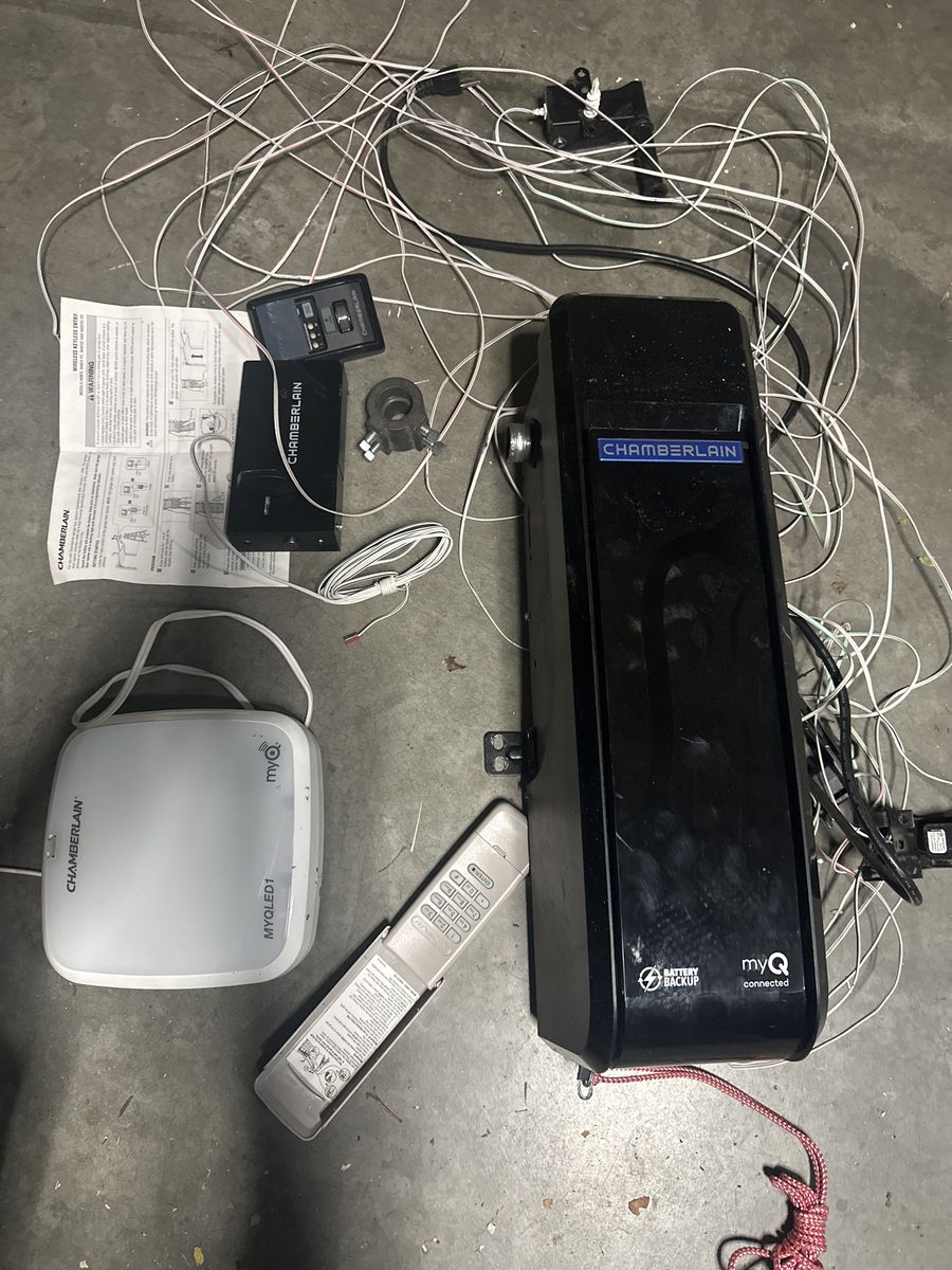 Chamberlain RJ070 Wall Mount DC Battery Backup Garage Door Opener MyQ with LED Light and Remote