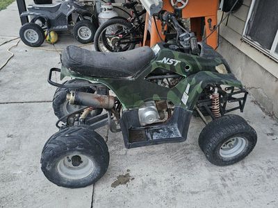 110 atv needs a battery, does run and drive. don't have the title for it asking 300 obo