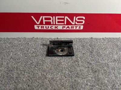 Kenworth Bracket