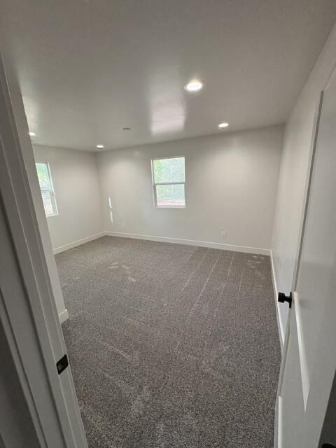 Main image 18
