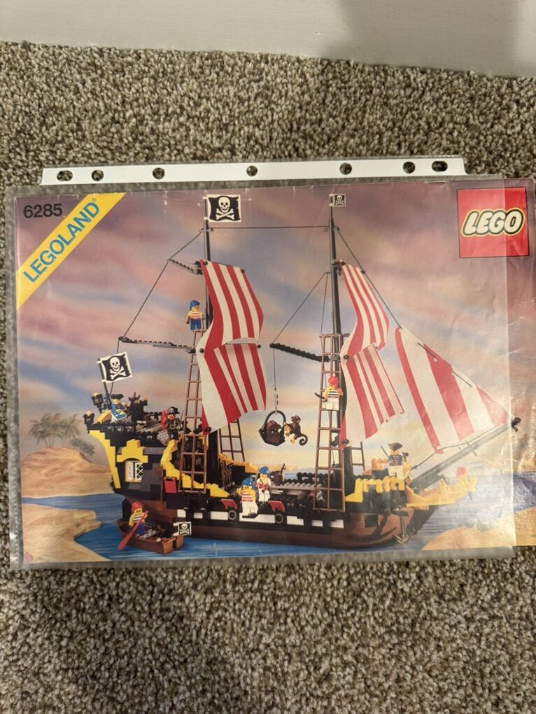 Lego Pirate ship Set Antique