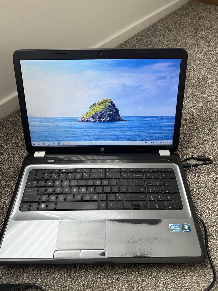 17'' HP PAVILION G7 Laptop Intel Core i5-2430M, 8G RAM, 460GB HDD WIN10