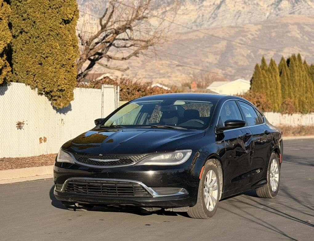2015 CHRYSLER 200