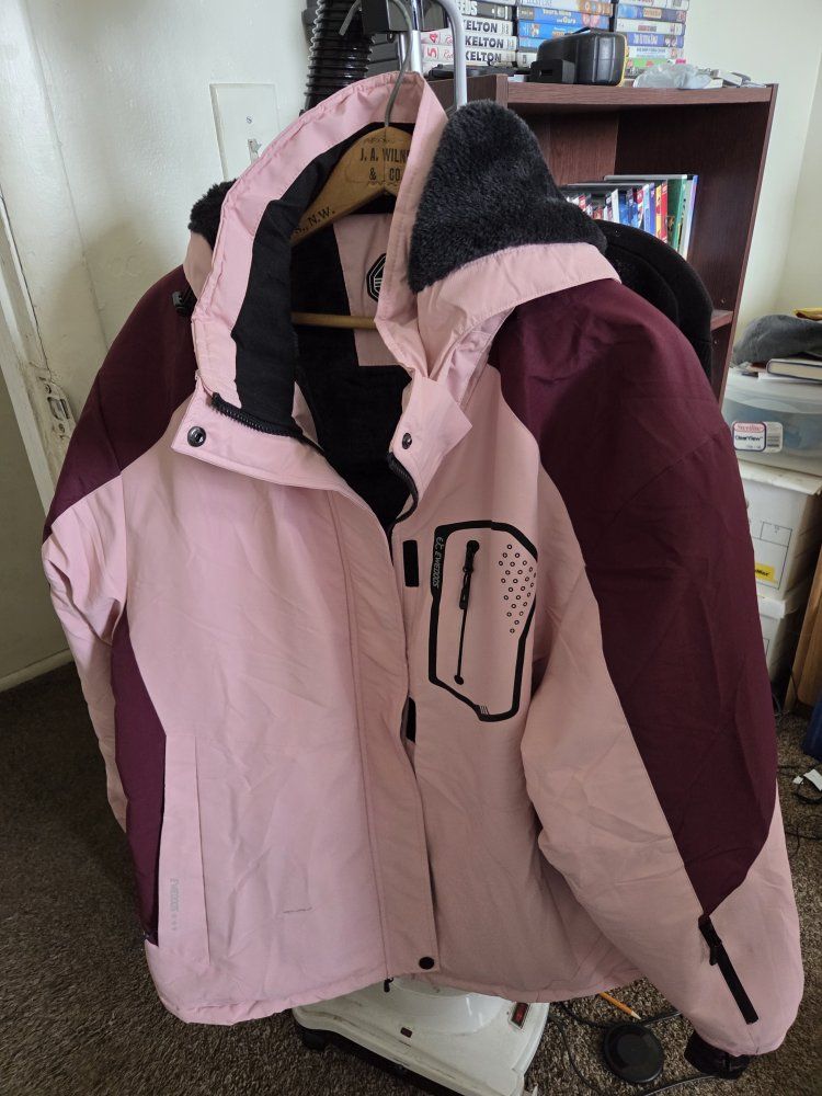 Fashion Outdoor Women's Pink Winter Snow Jacket Size 2XL
