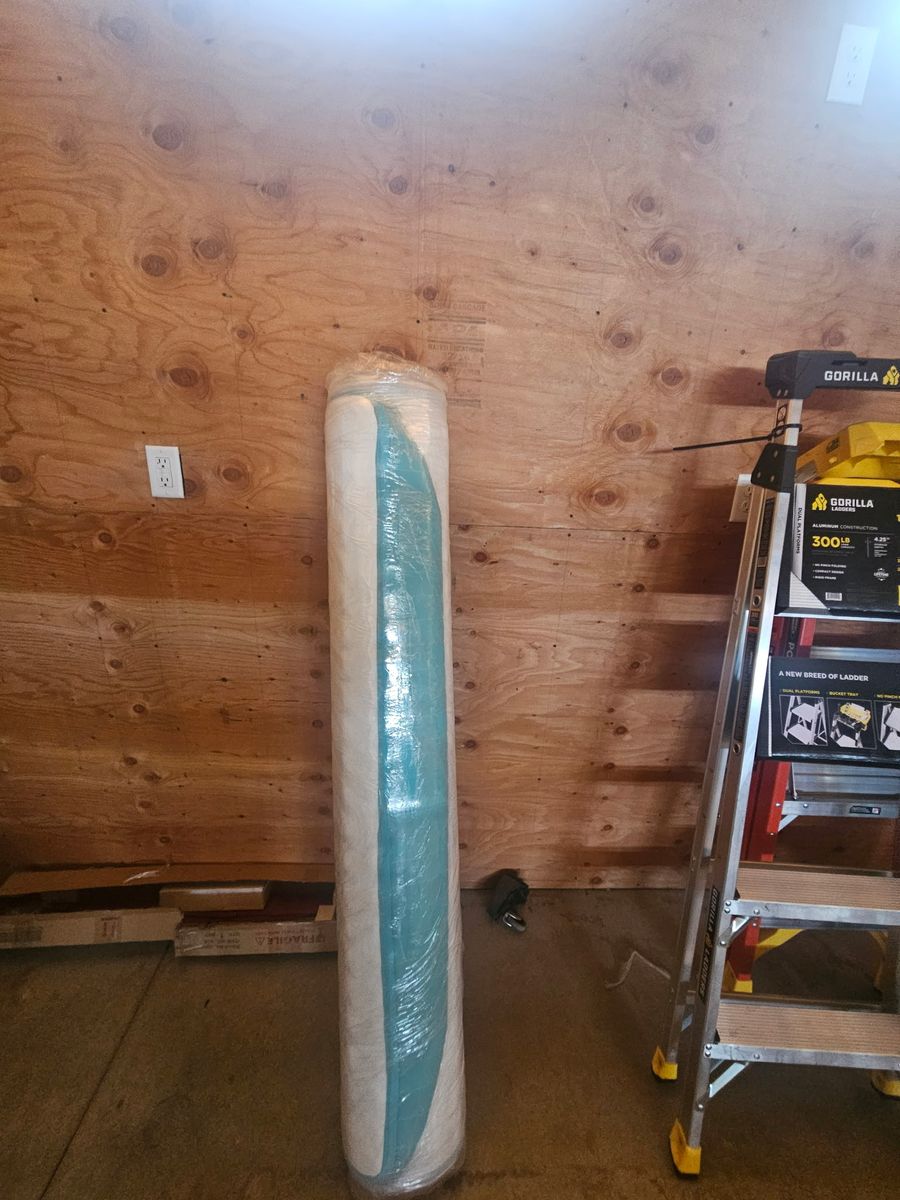 12 inch Queen Memory Foam mattress