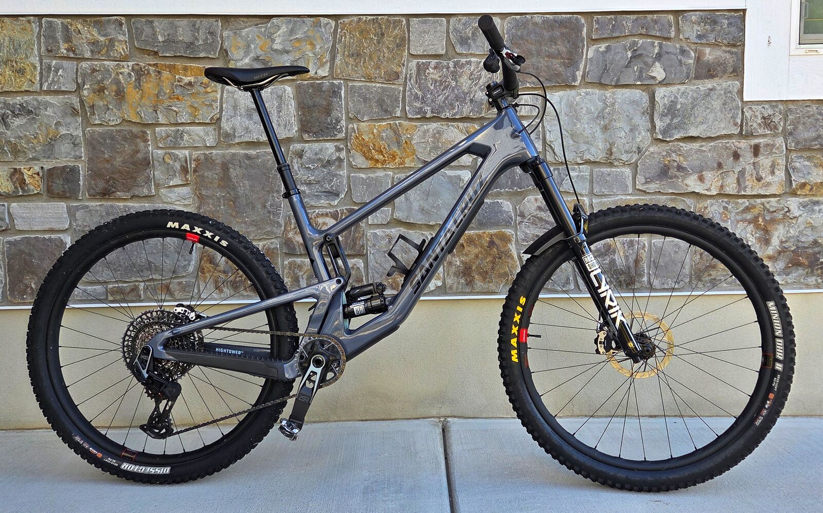 (Price Reduced) XL Santa Cruz V3 Hightower CC XO AXS Reserve  (Grey)