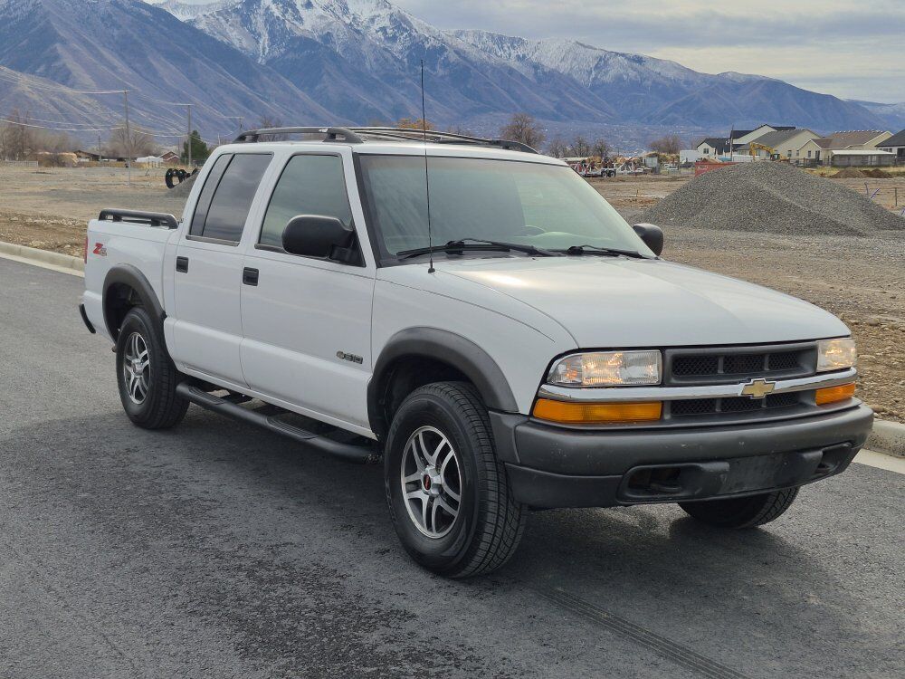 2003 Chevrolet S-10 LS ZR2