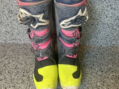Tech 3 Motorcycle Boots