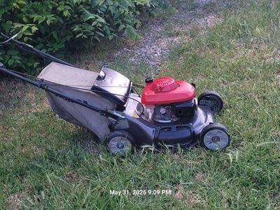 Honda lawn mower self propelled.