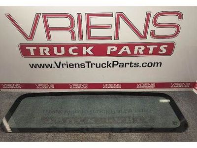 International 4200 Back Glass