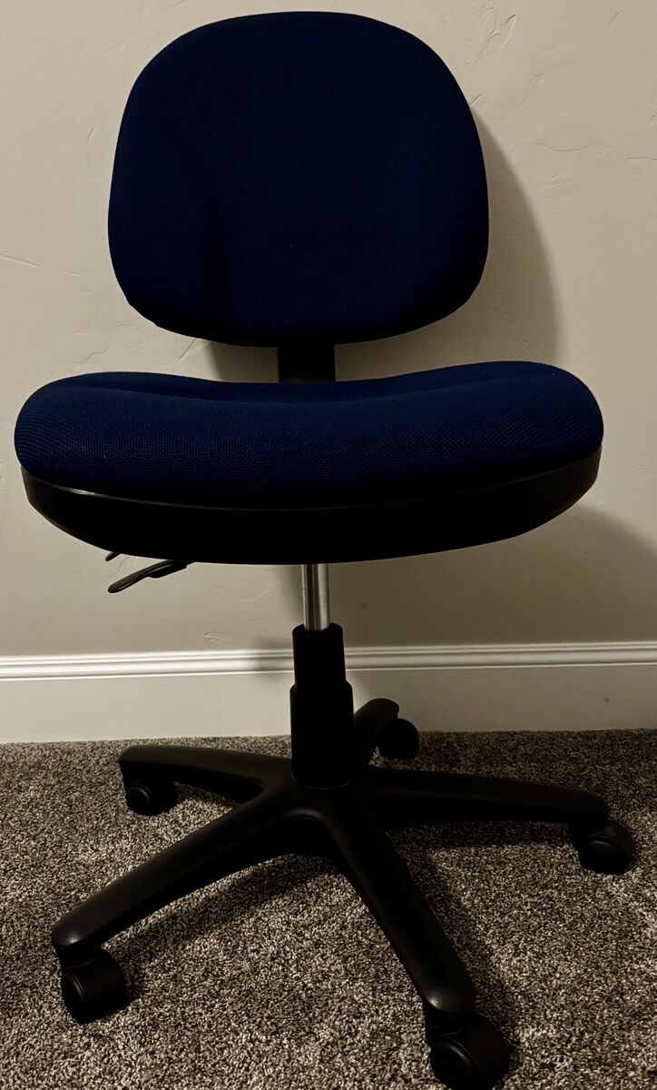 Office Master BC44 task chair