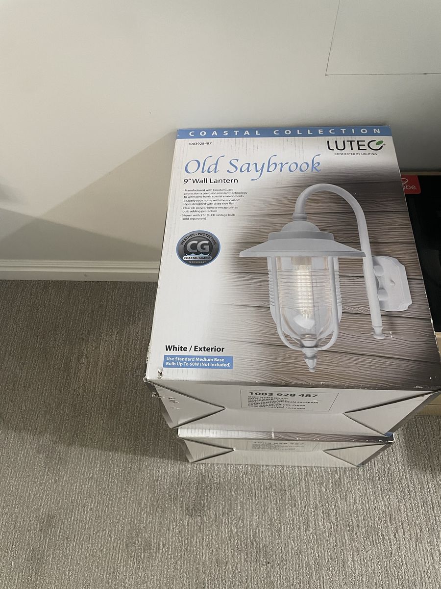 LUTEC Coastal Wall Light 