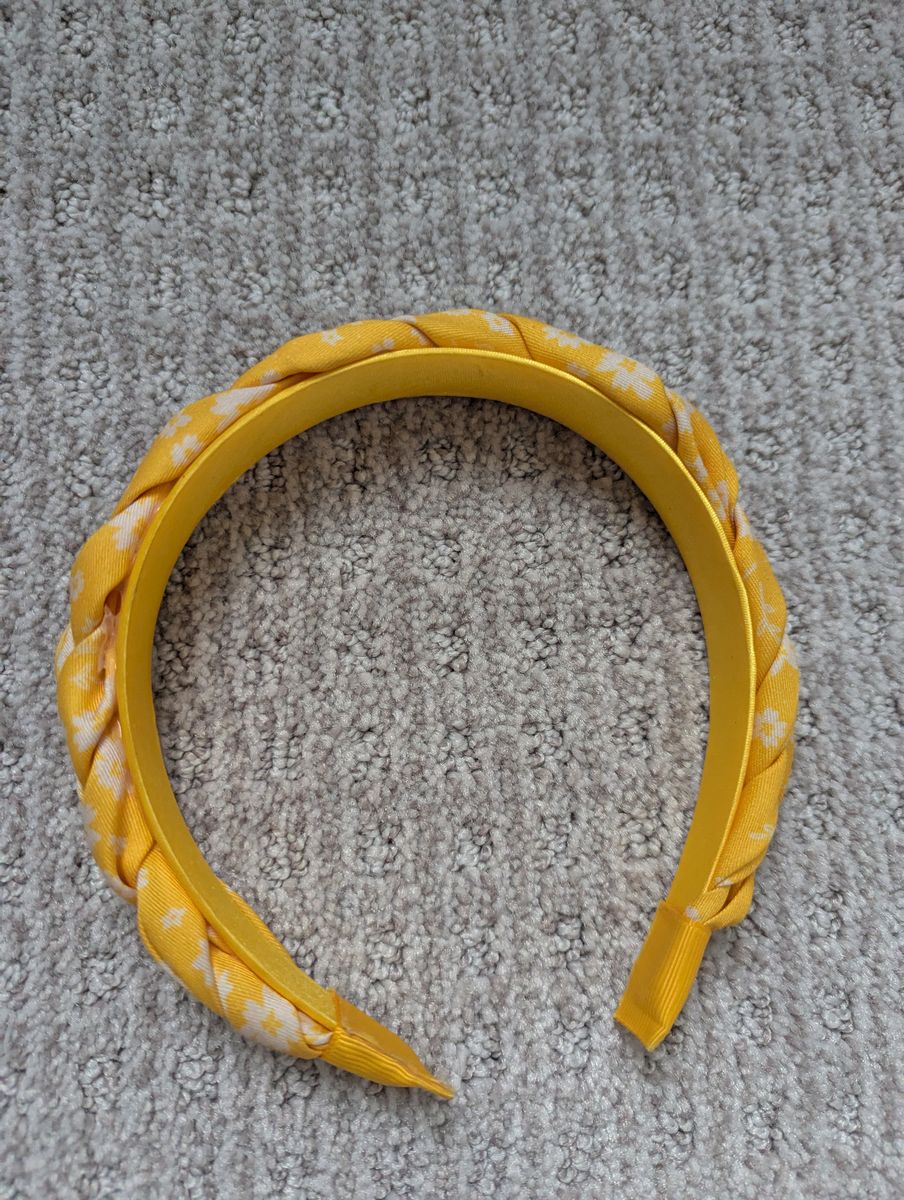 Girls yellow daisy headband