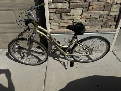 Women's cruiser Bike