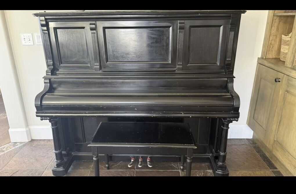1890s Antique Mason & Hamlin L10130 piano