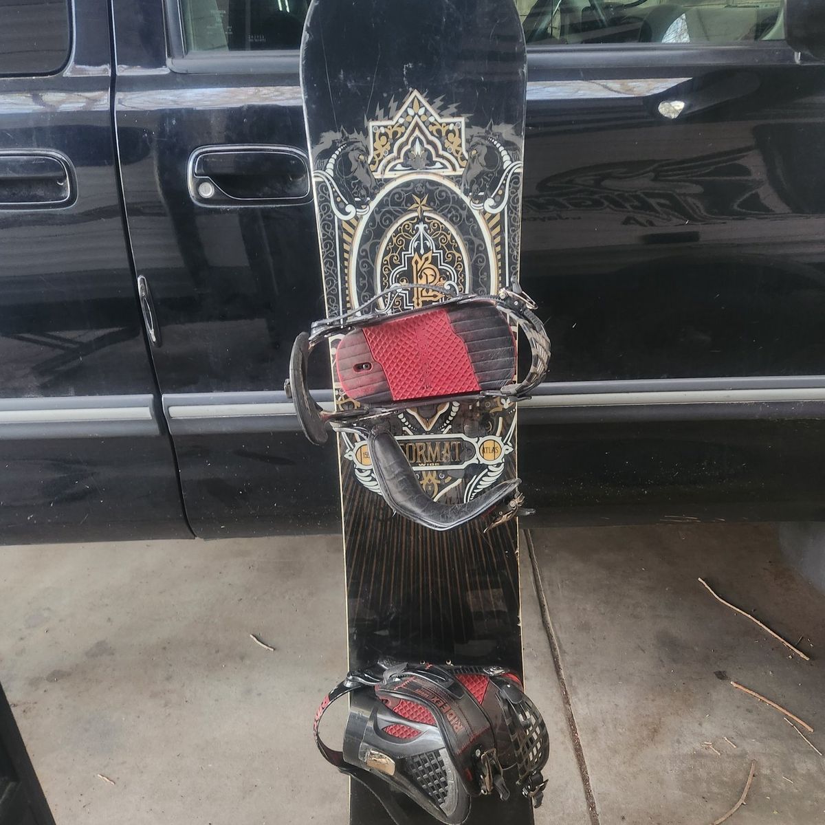 159cm K2 Atlas Format Wide Snowboard w/ Large Ride