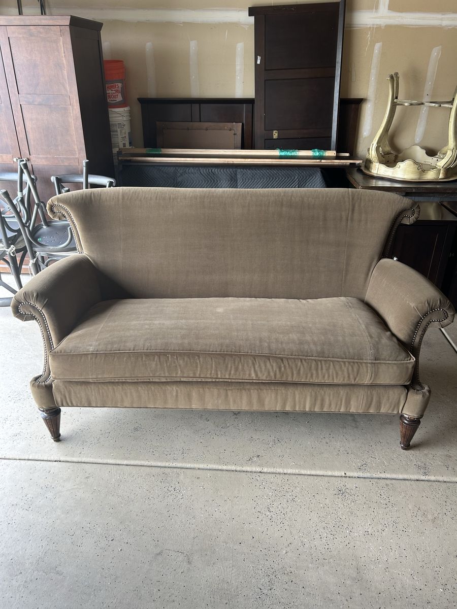$124 obo! *vintage Microfiber Loveseat*
