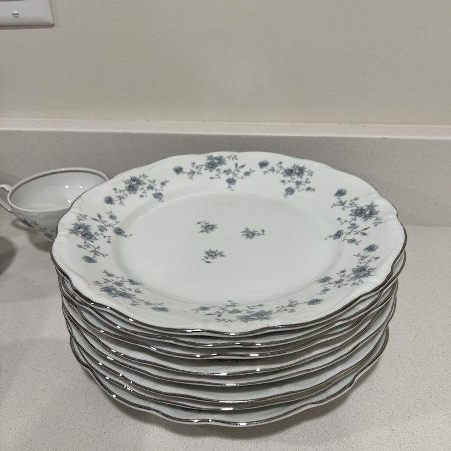 Main image 10