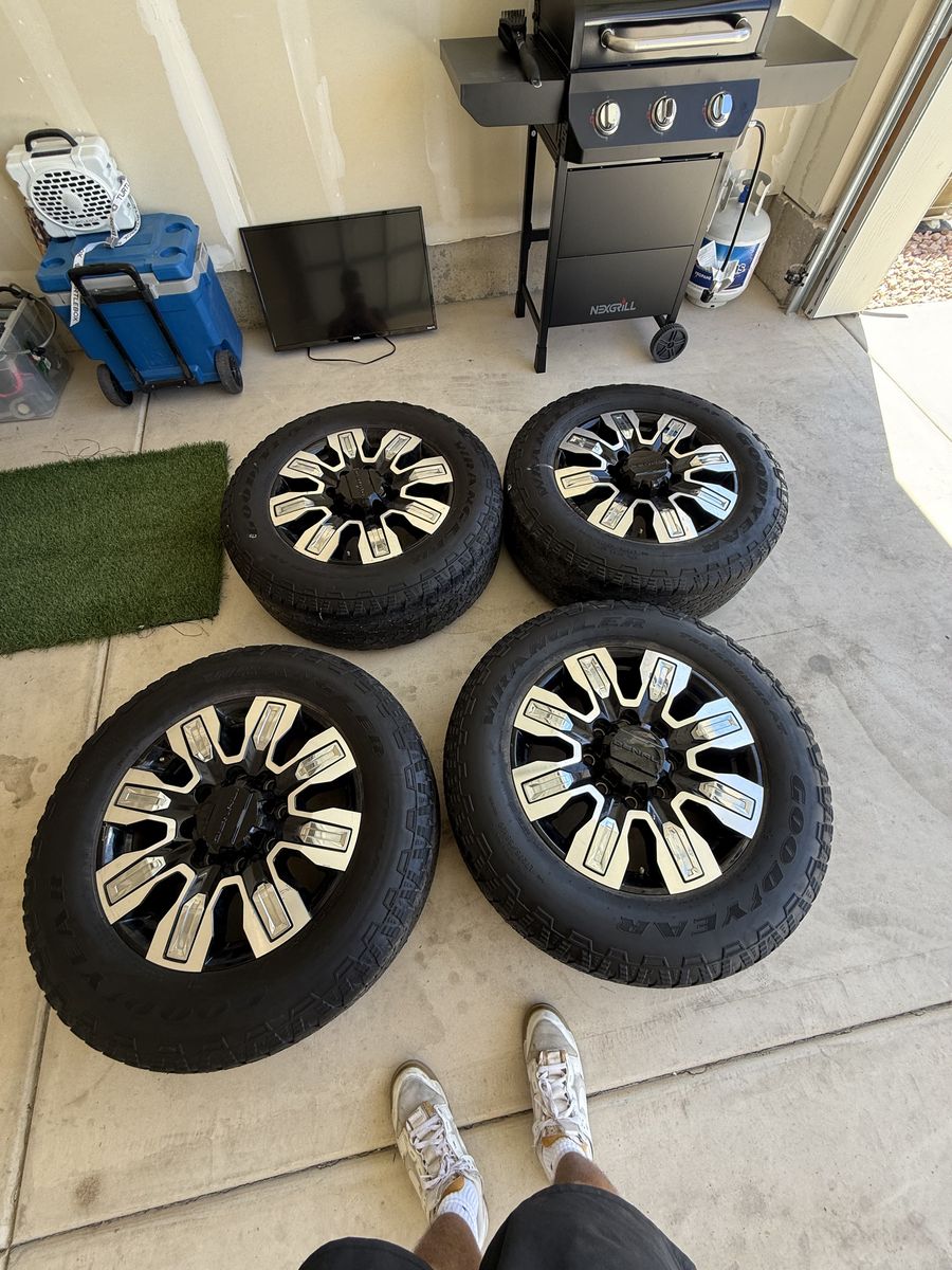 GMC Denali stock takeoffs 8x180