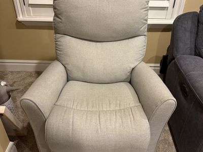 La z Boy recliner