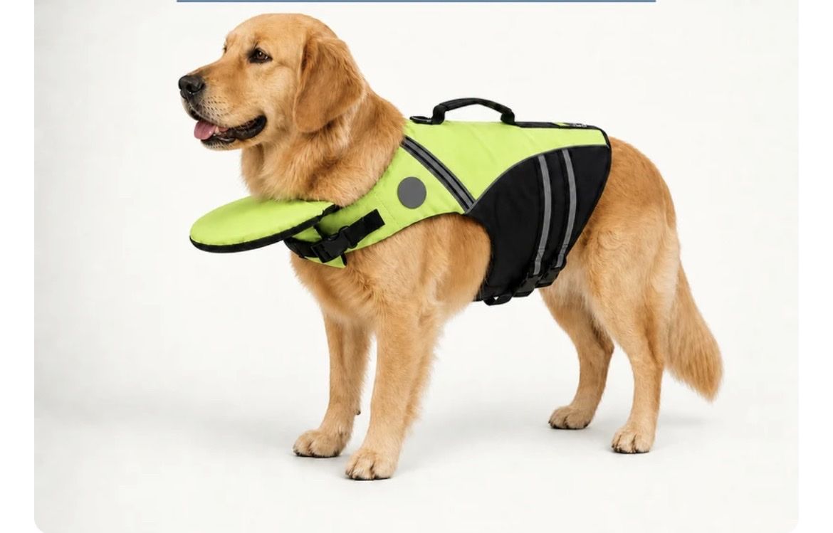 New, Dog Life Jacket Safety Vest with Padded Chin Float and Grab Handle, size medium