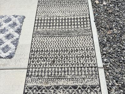 Black and White Runner