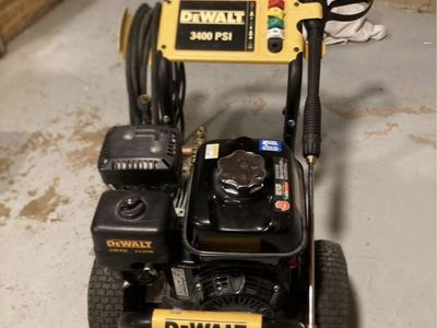 DeWalt 3400 PSI Gas Pressure Washer DXPW3425