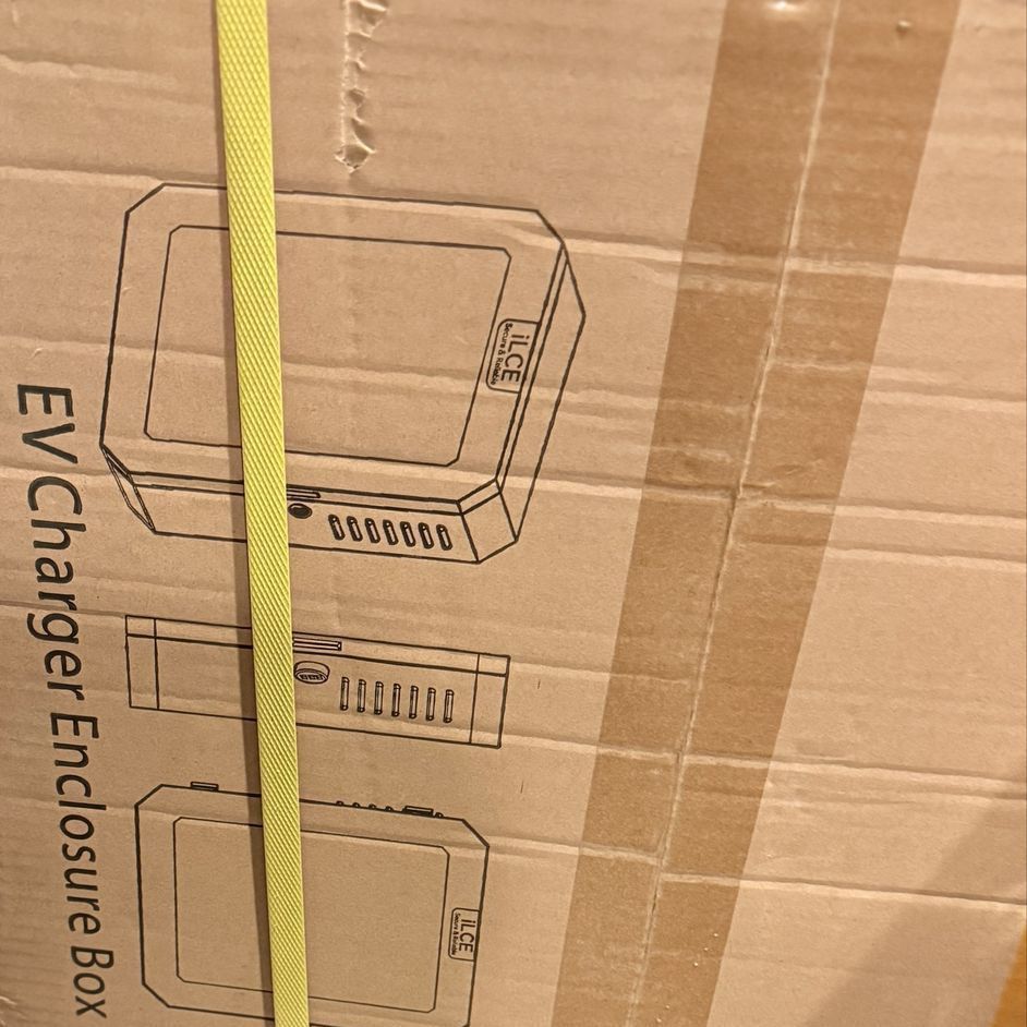 EV CHARGER ENCLOSURE BOX
