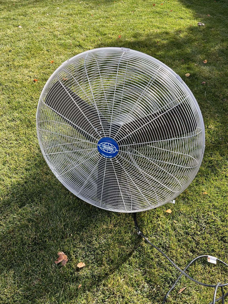 Global Industries 30” Wall Mount Fan