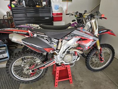 2003 CRF450 *very low hours* Clean
