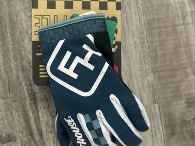 YL Fasthouse Dirtbiking Gloves