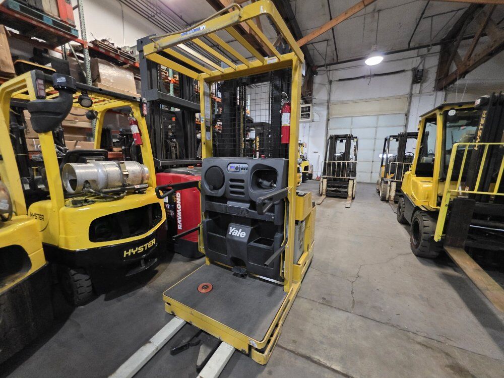 2019 Yale Order Picker