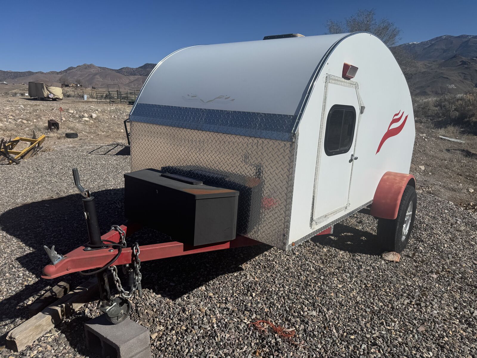 Custom Teardrop Trailer
