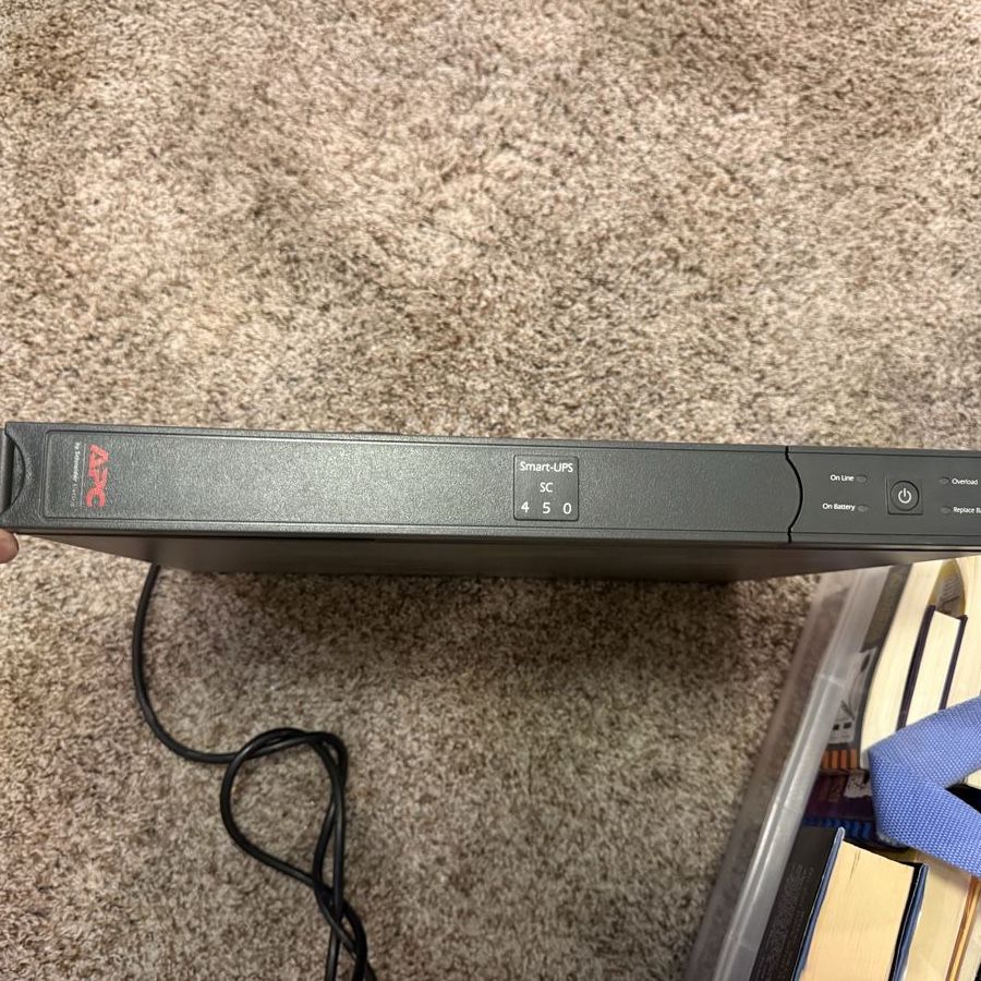 APC Smart-UPS SC 450VA / 280W 1U Rackmount UPS – SC450RM1U