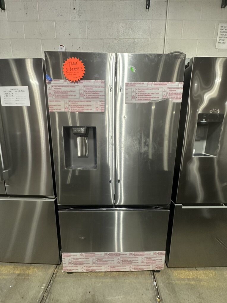 NEW OUT OF THE BOX! SAMSUNG FRENCH DOOR FRIDGE