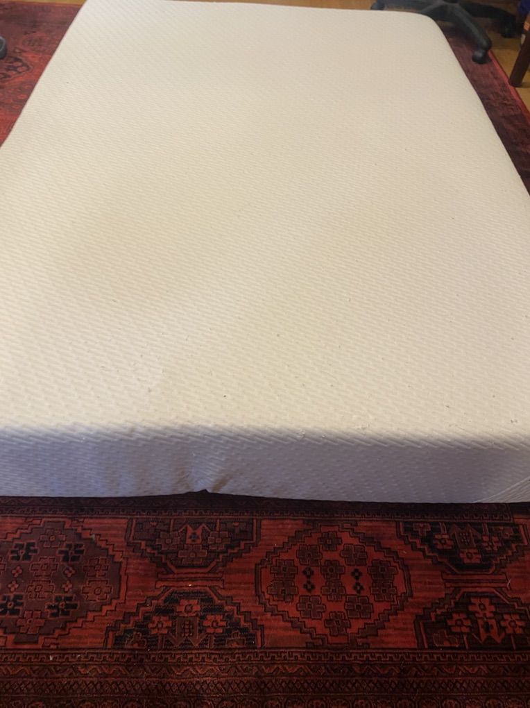 Full Memory Foam Matress