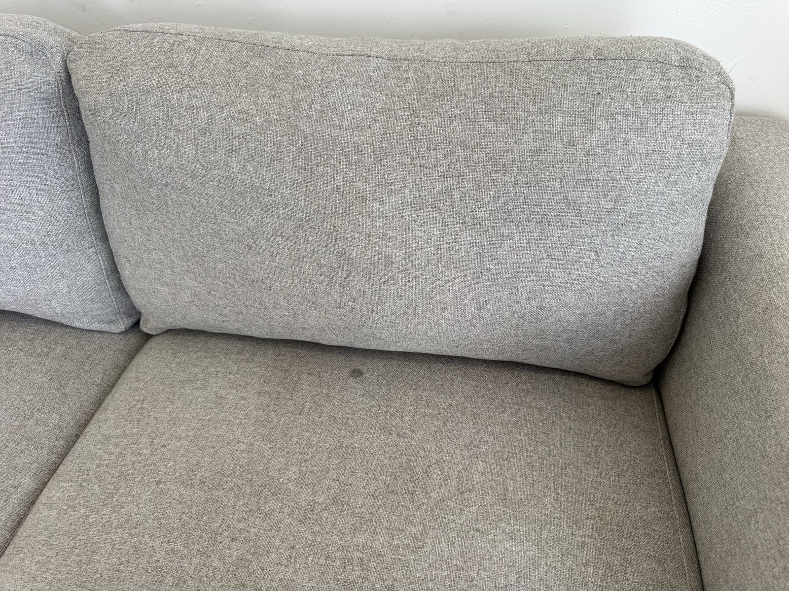 Main image 6