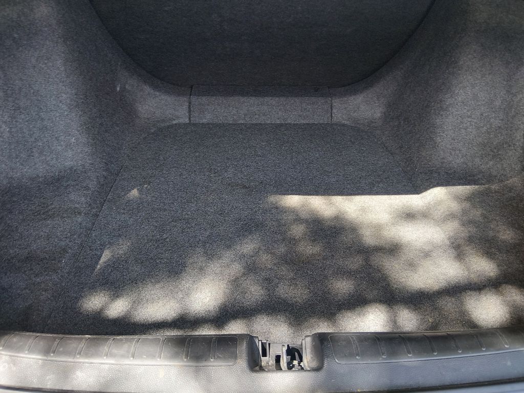 Main image 32