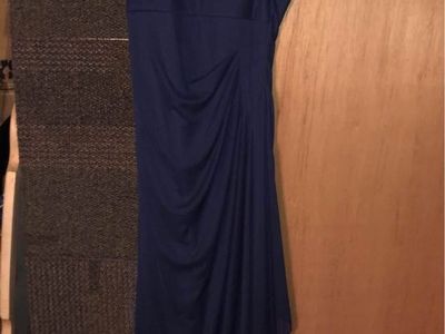 Formal Evening Dress Size 4 Halter Ruched Gown