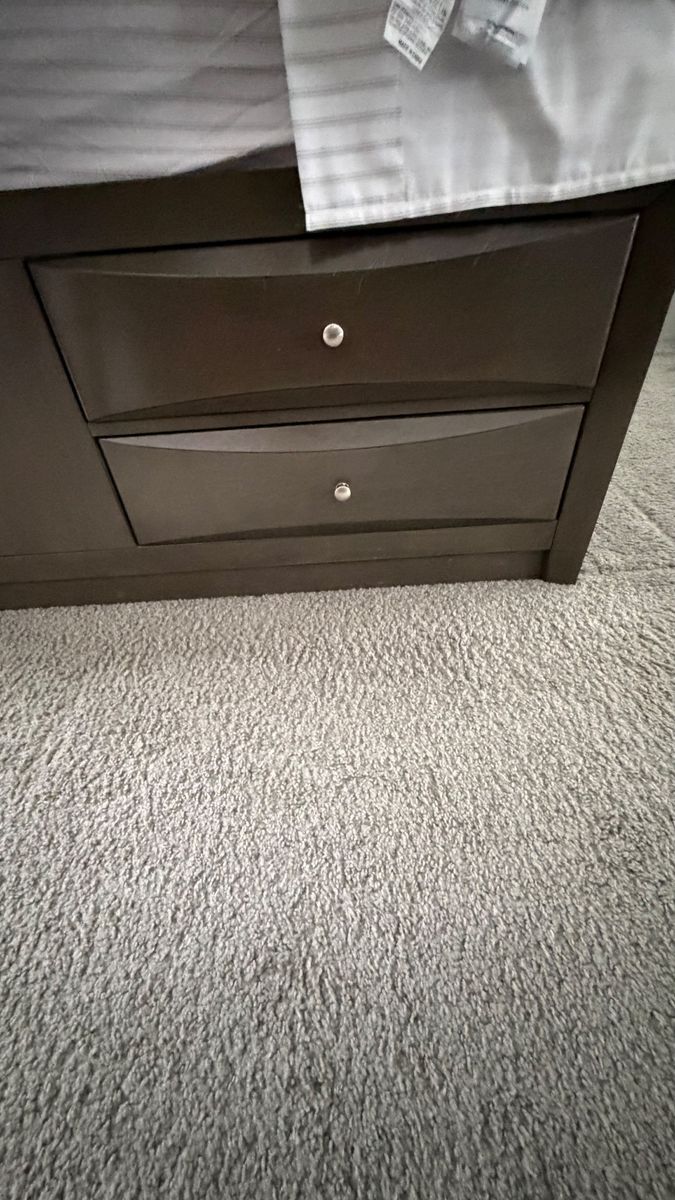 Main image 5