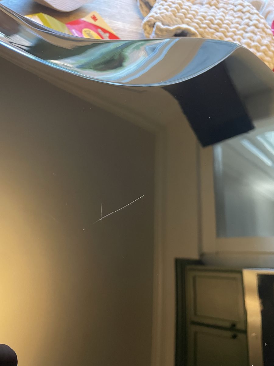 Main image 5